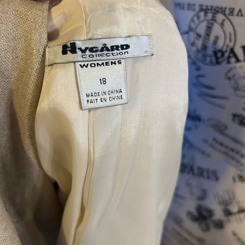 Nygård Collection Women's Cream Blouse